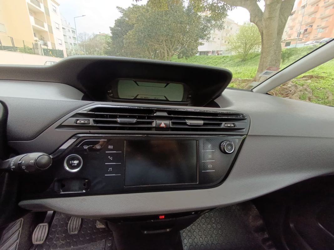 citroen-c4-grand-picasso-2017-diesel-1560cc