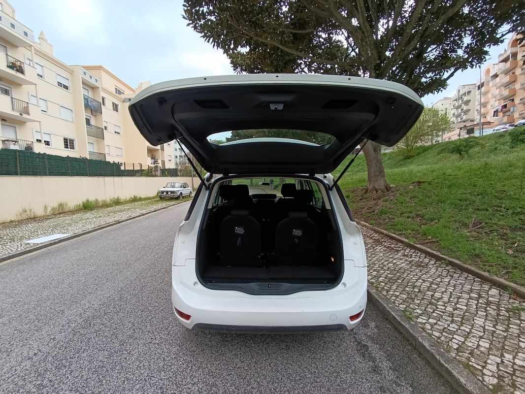 citroen-c4-grand-picasso-2017-diesel-1560cc