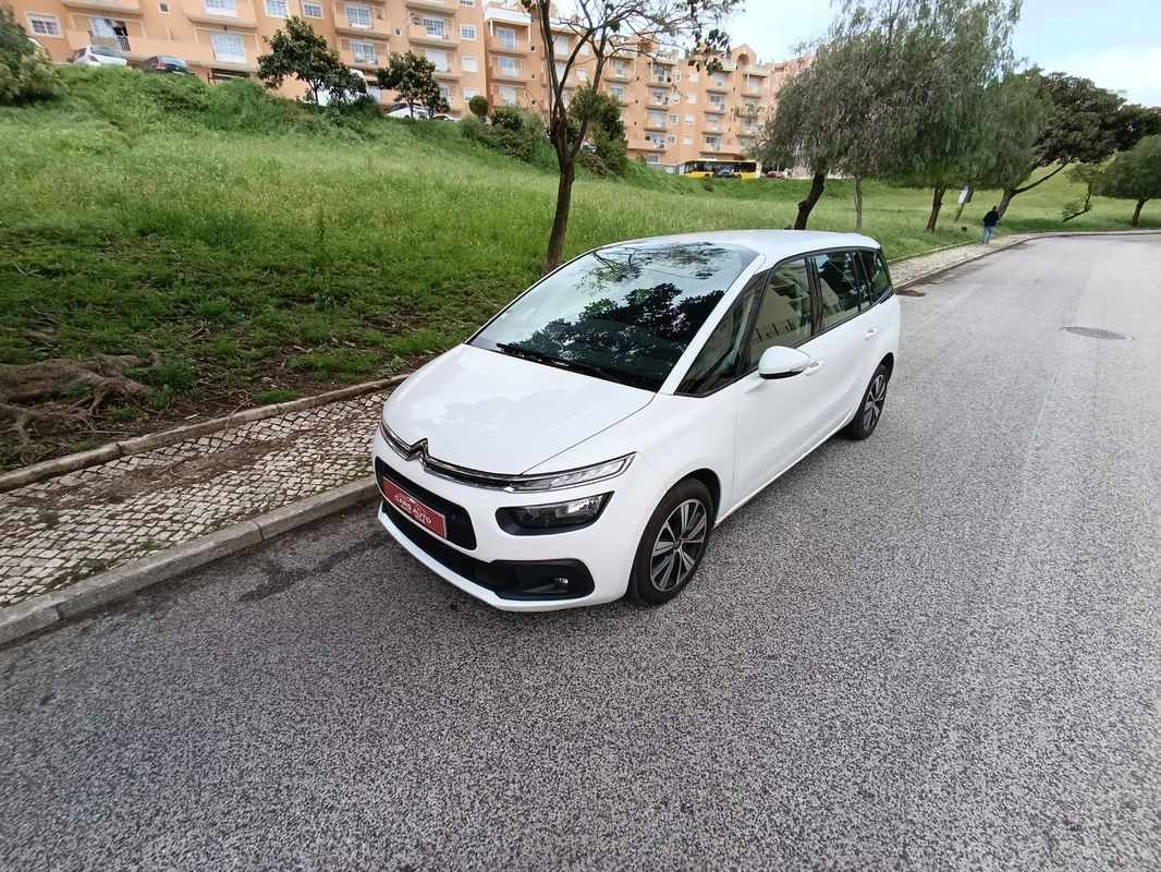 citroen-c4-grand-picasso-2017-diesel-1560cc