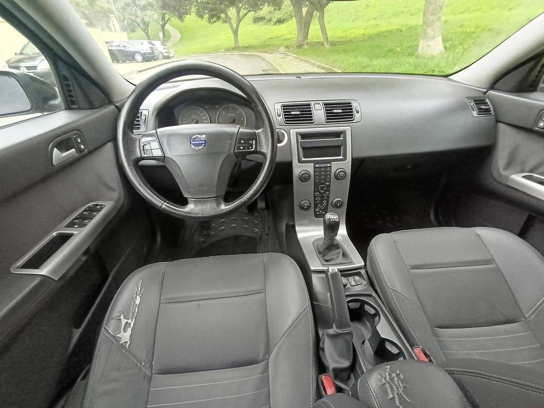 volvo-s40-2006-diesel-1560cc