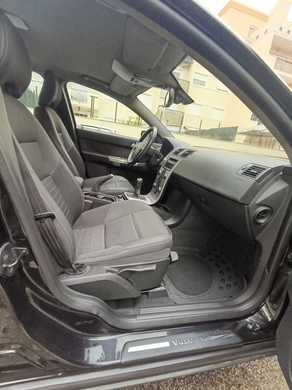 volvo-s40-2006-diesel-1560cc