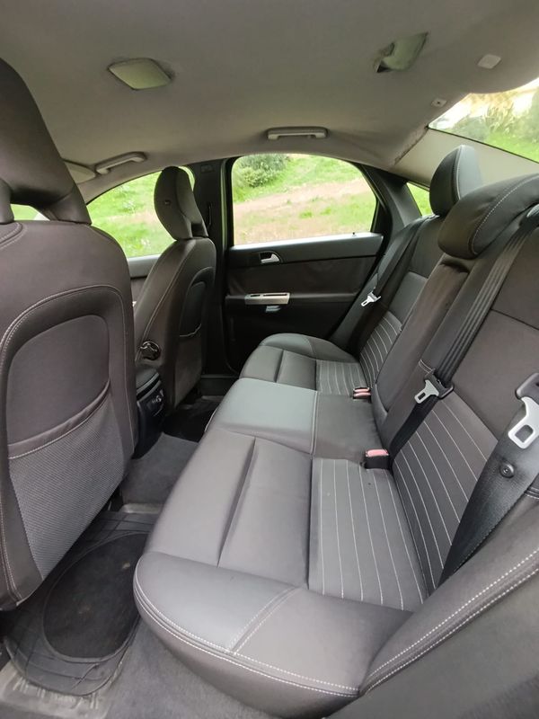 volvo-s40-2006-diesel-1560cc