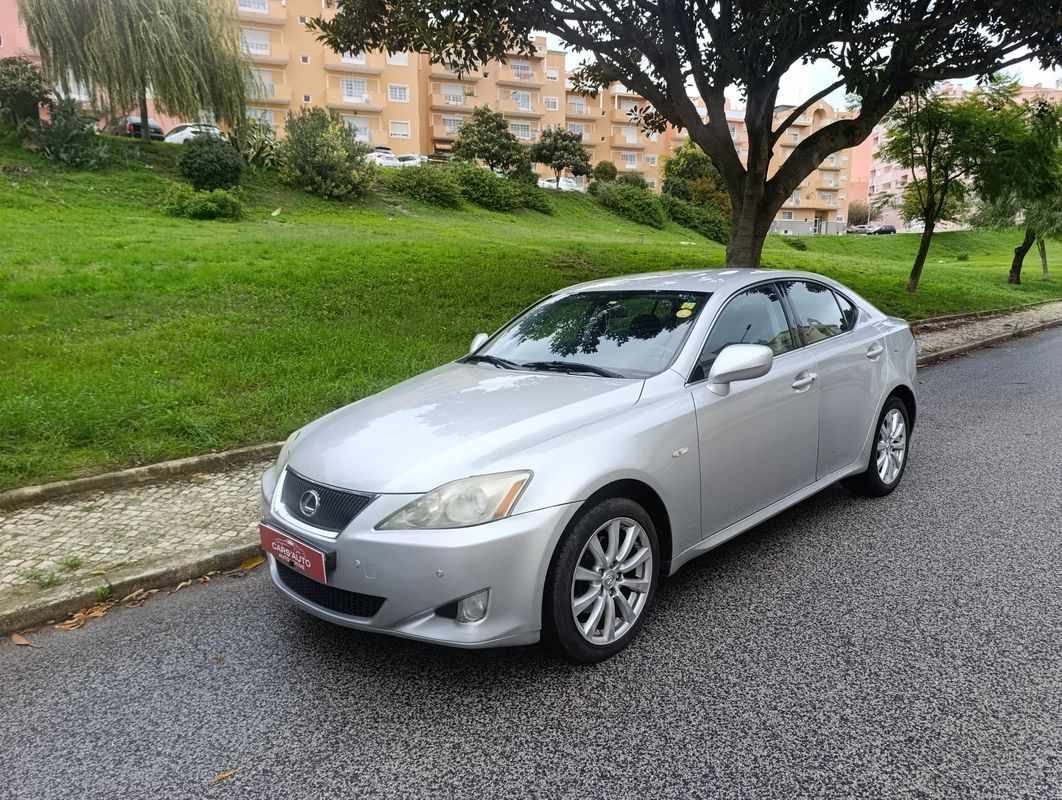 lexus-is-2008-diesel-2231cc
