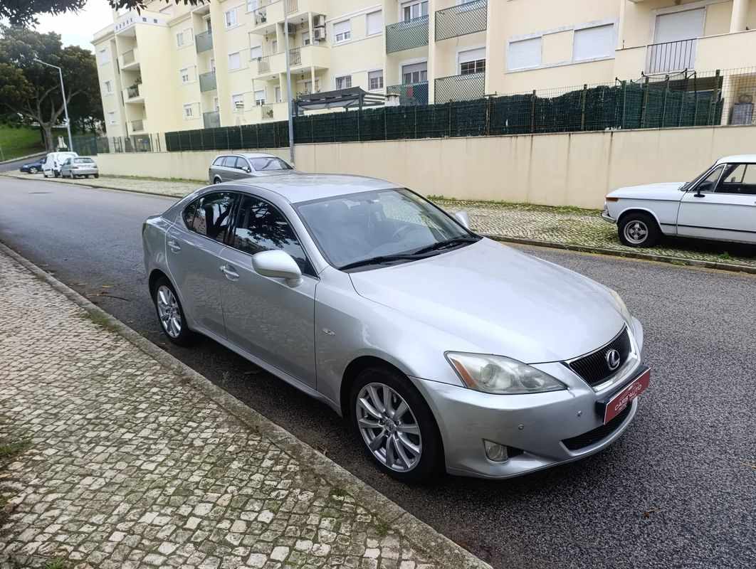 lexus-is-2008-diesel-2231cc