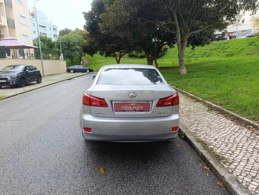 lexus-is-2008-diesel-2231cc