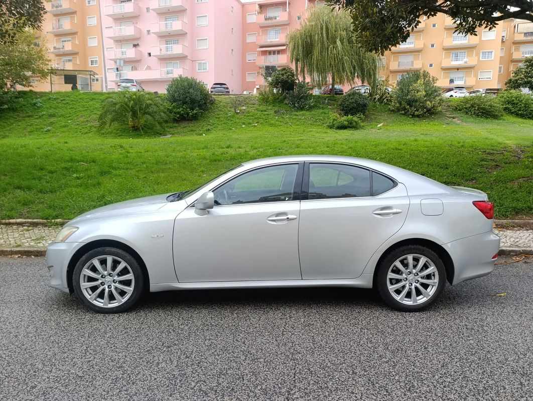 lexus-is-2008-diesel-2231cc