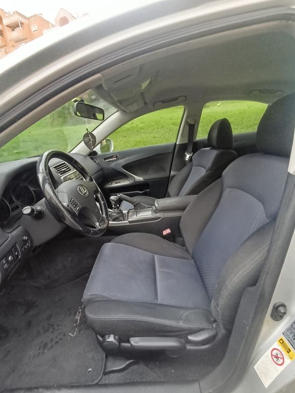 lexus-is-2008-diesel-2231cc