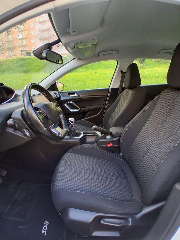 peugeot-308-2019-diesel-1499cc