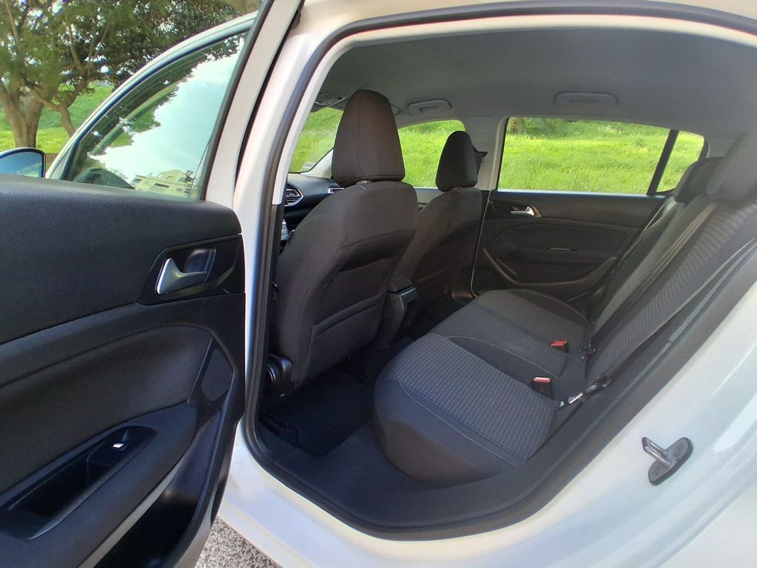peugeot-308-2019-diesel-1499cc