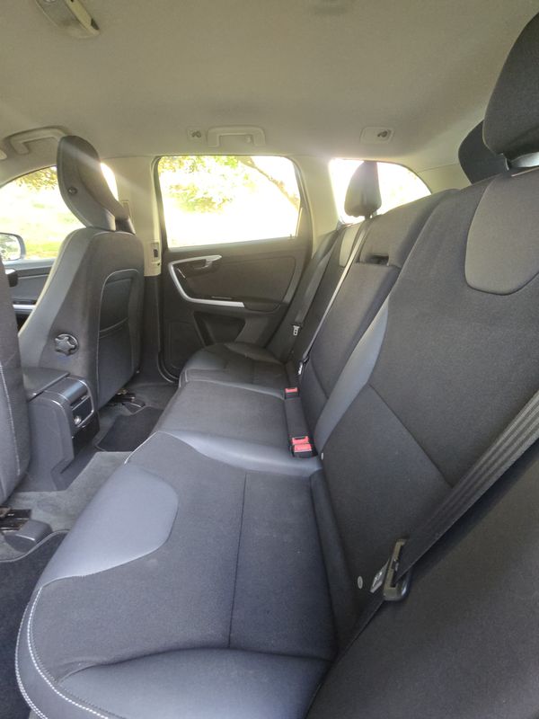 volvo-xc60-2011-diesel-1984cc