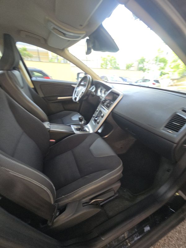 volvo-xc60-2011-diesel-1984cc