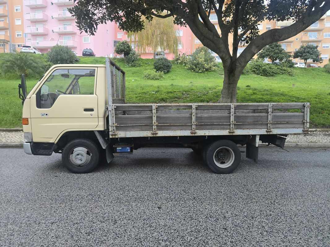 toyota-dyna-2021-diesel-3000cc
