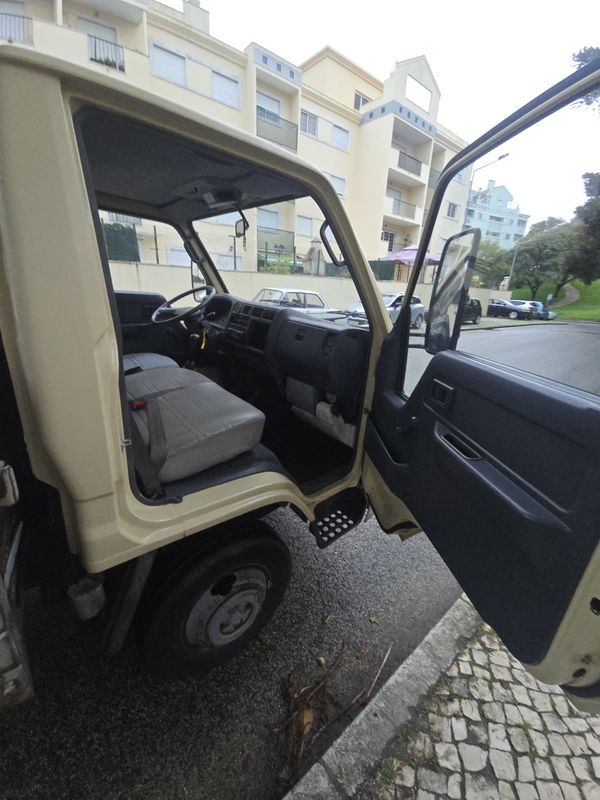 toyota-dyna-2021-diesel-3000cc