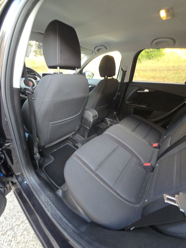 fiat-tipo-station-wagon-2016-diesel-1598cc