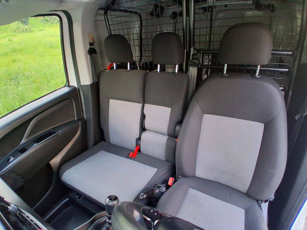 fiat-doblo-2022-diesel-1600cc