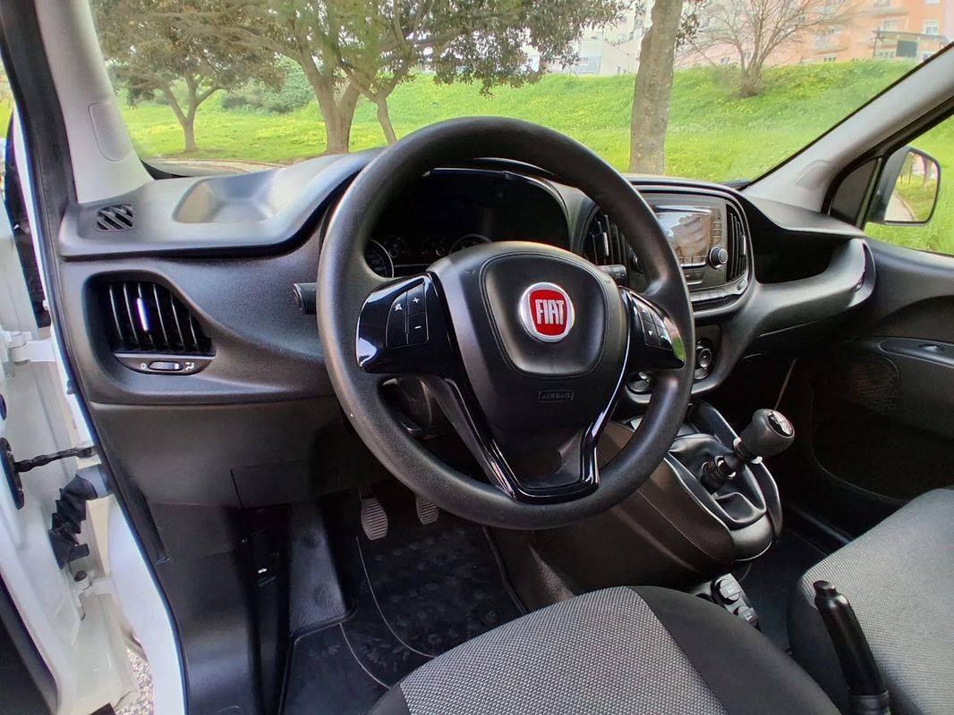fiat-doblo-2022-diesel-1600cc