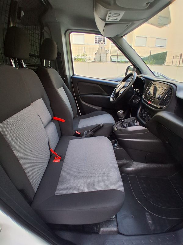 fiat-doblo-2022-diesel-1600cc