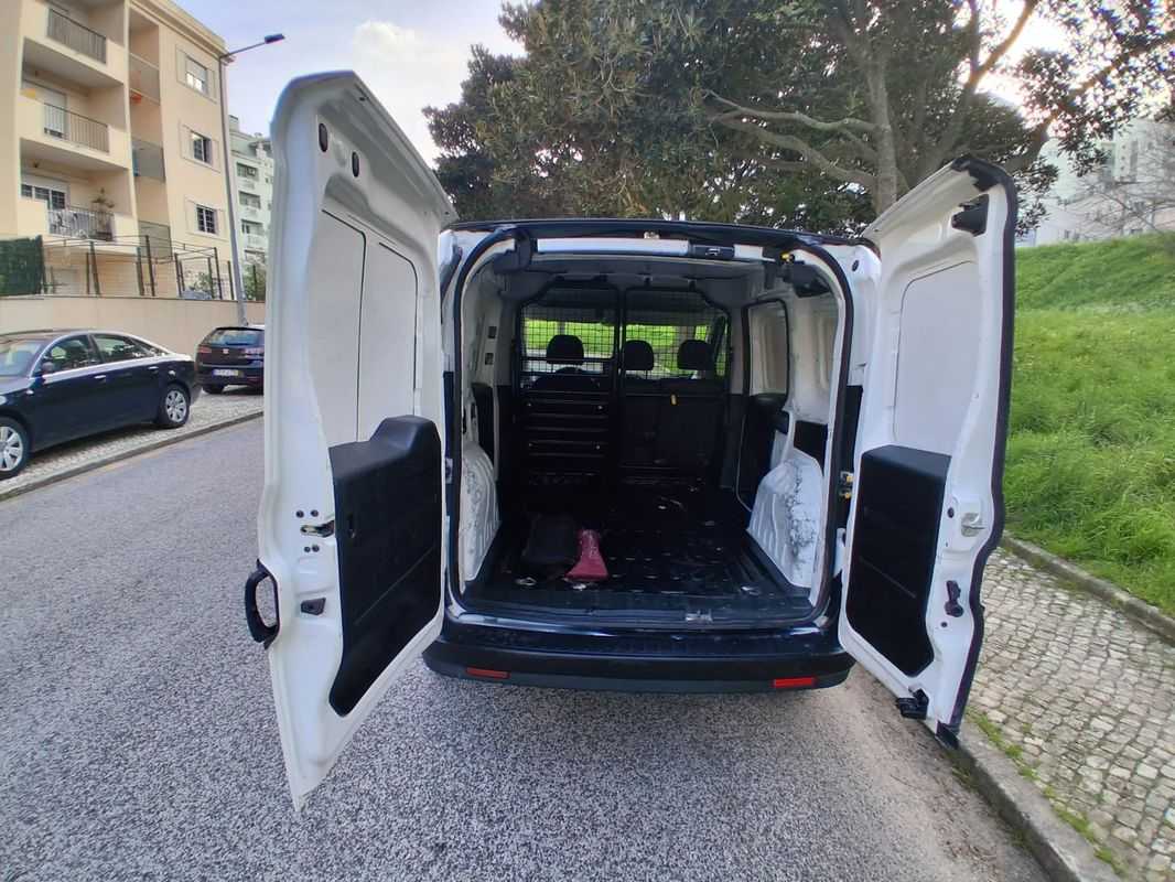 fiat-doblo-2022-diesel-1600cc
