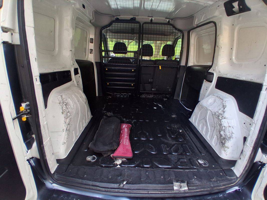 fiat-doblo-2022-diesel-1600cc