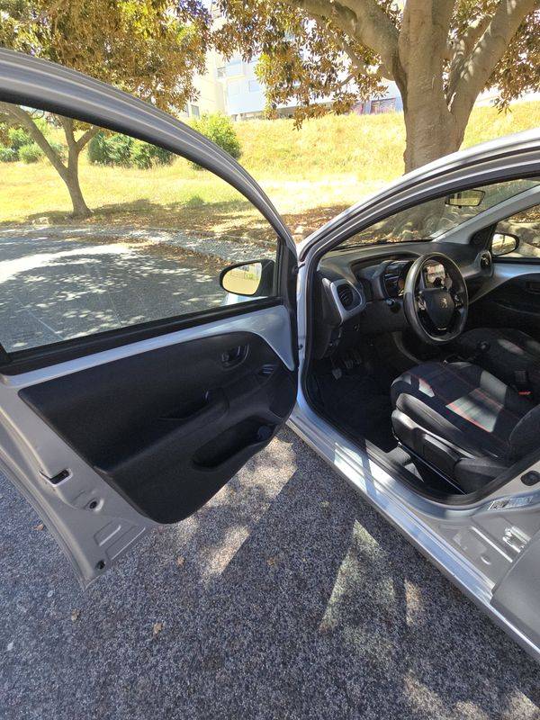 peugeot-108-2015-gasolina-998cc