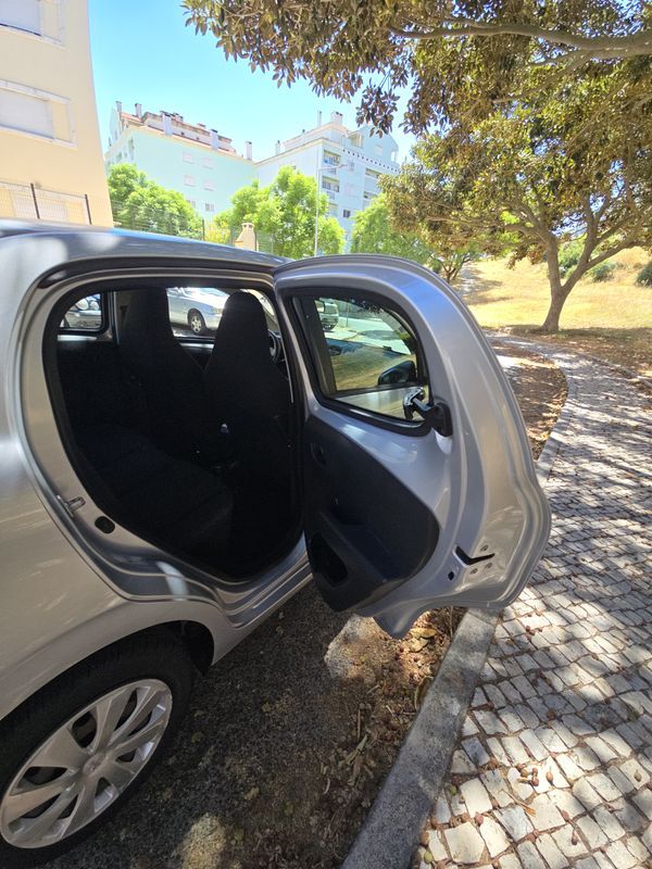 peugeot-108-2015-gasolina-998cc