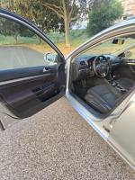 volkswagen-golf-variant-2011-diesel-1598cc