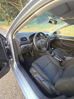 volkswagen-golf-variant-2011-diesel-1598cc