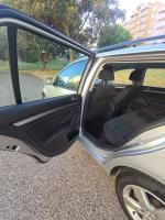 volkswagen-golf-variant-2011-diesel-1598cc