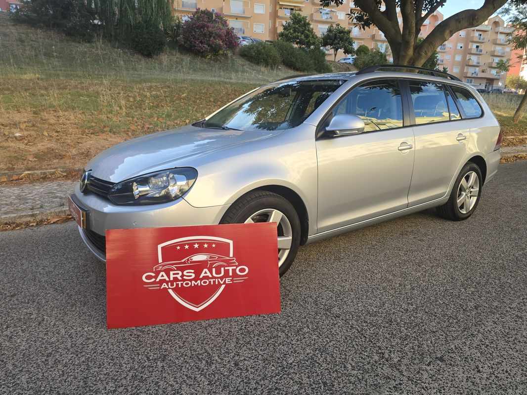 volkswagen-golf-variant-2011-diesel-1598cc