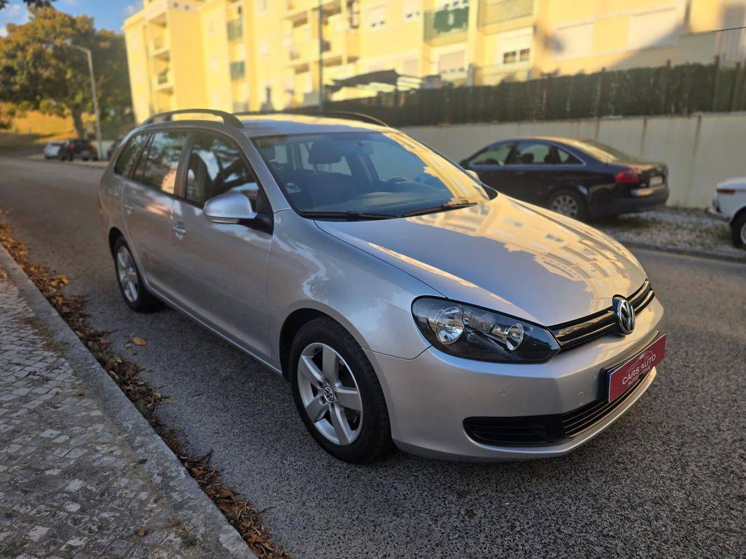 volkswagen-golf-variant-2011-diesel-1598cc