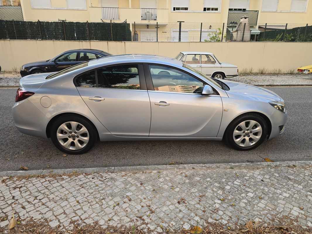 opel-insignia-2016-diesel-1598cc