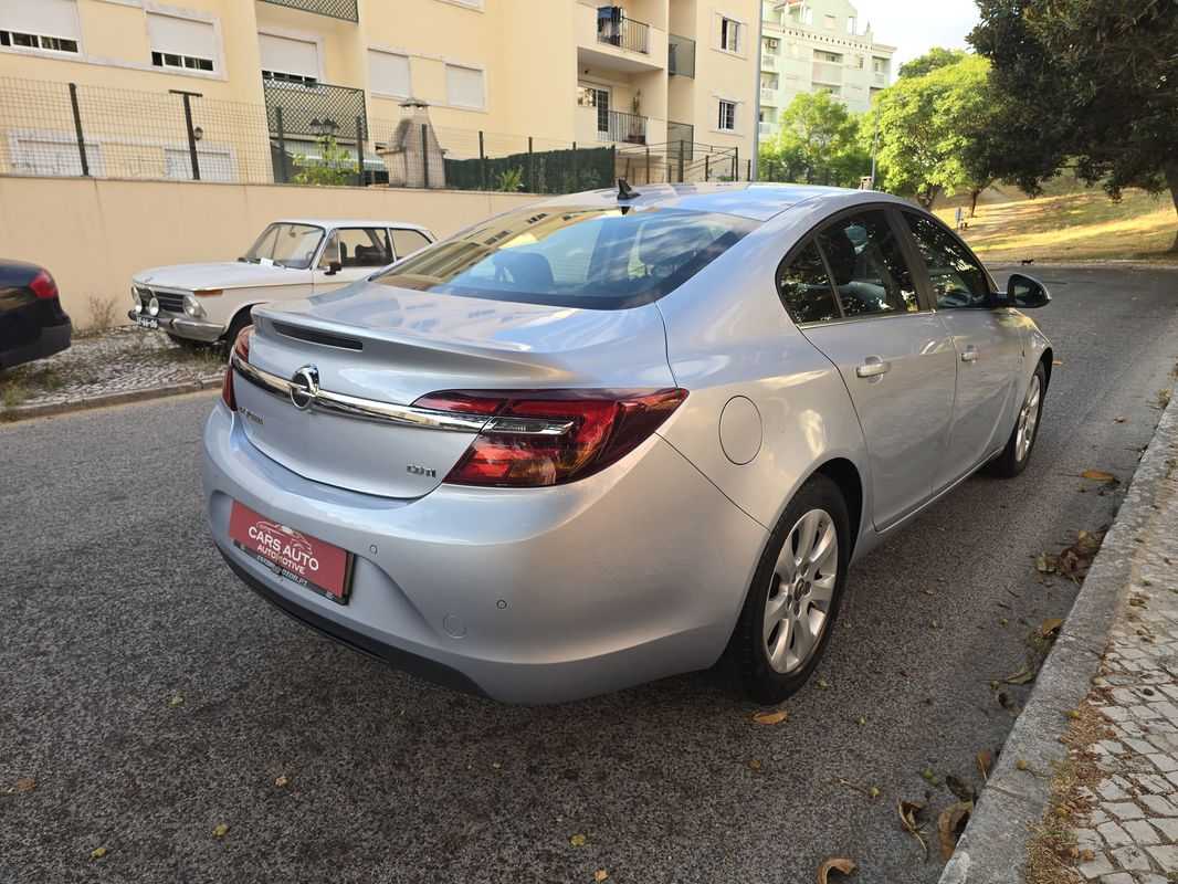 opel-insignia-2016-diesel-1598cc