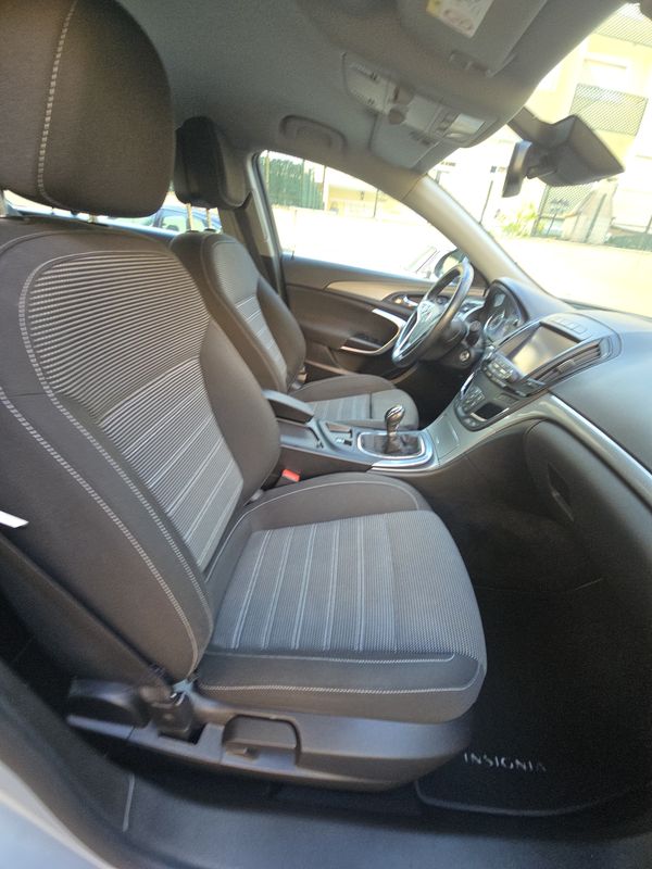 opel-insignia-2016-diesel-1598cc