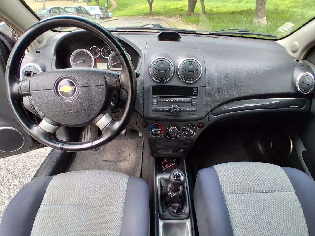 chevrolet-aveo-2010-gasolina-1229cc