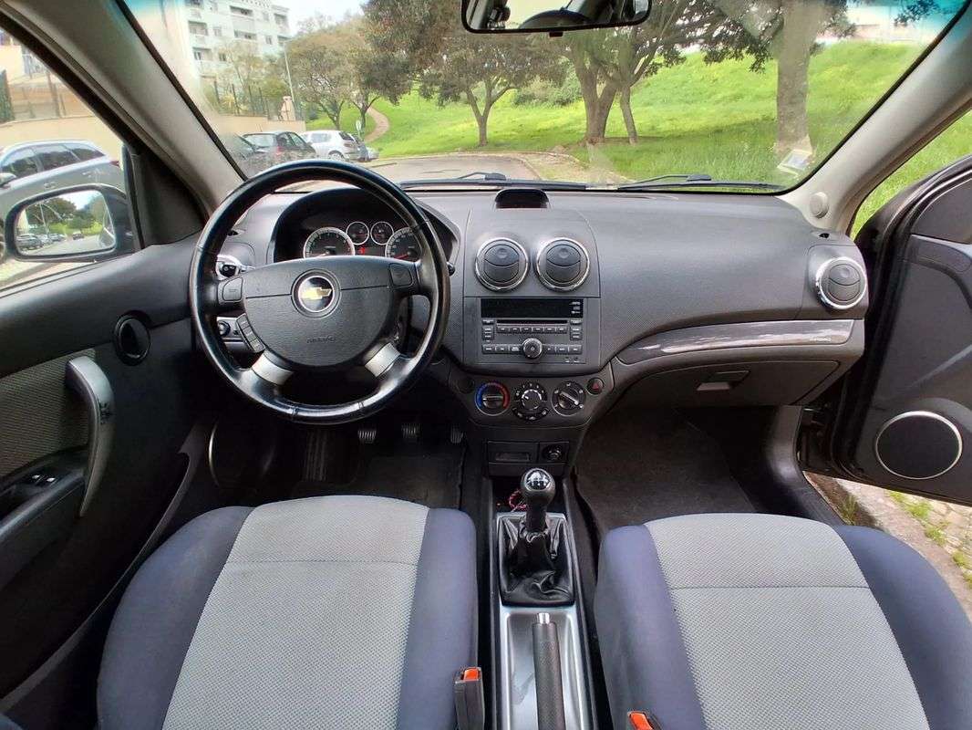 chevrolet-aveo-2010-gasolina-1229cc