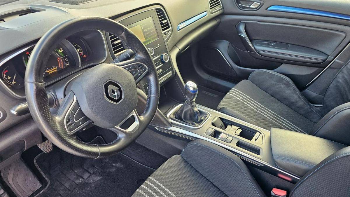 renault-megane-2017-diesel-1461cc