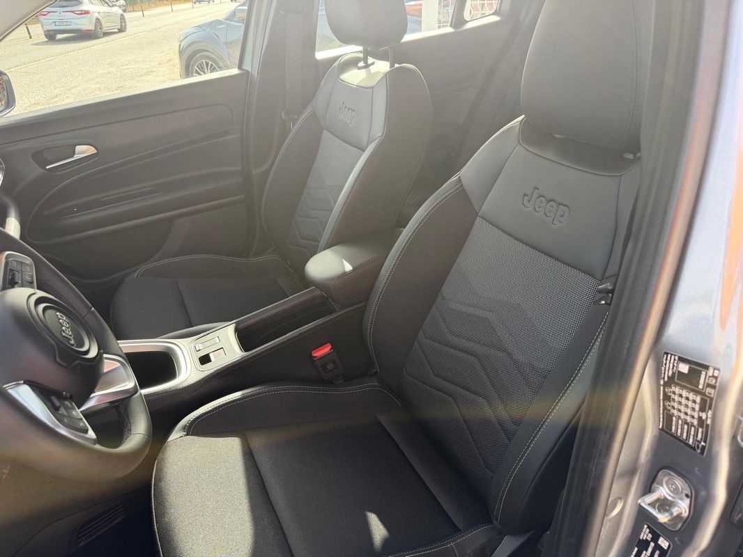 jeep-avenger-2025-gasolina-1199cc