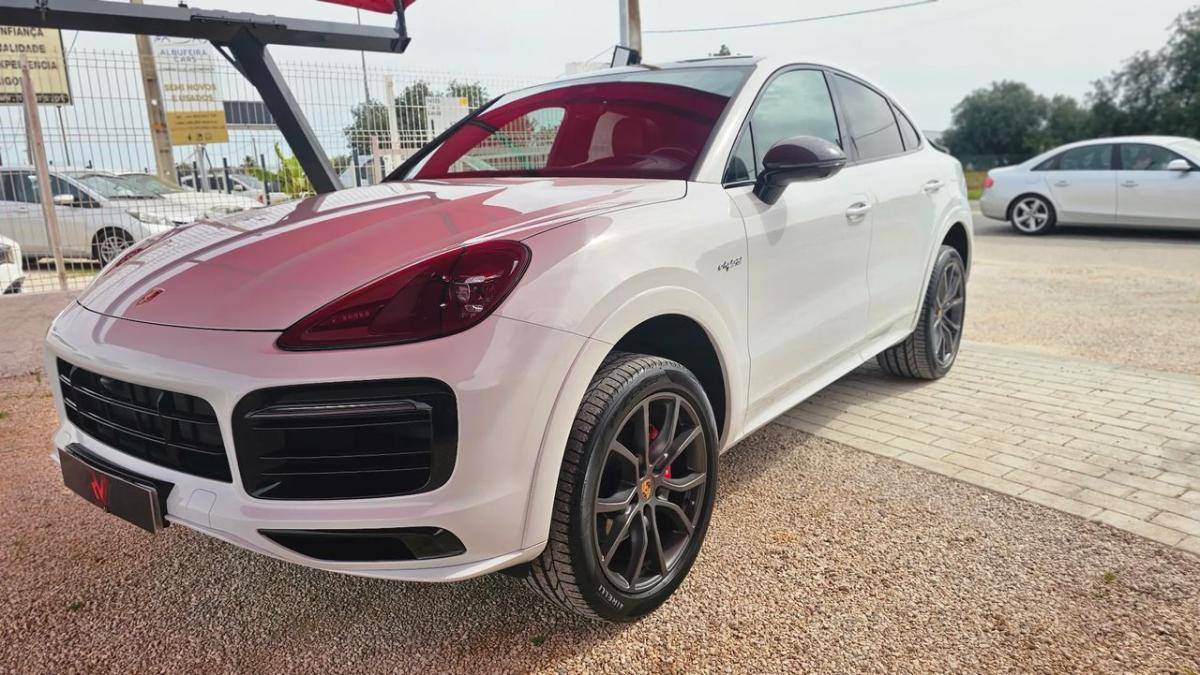 porsche-cayenne-2022-hibrido-a-gasolina-2995cc
