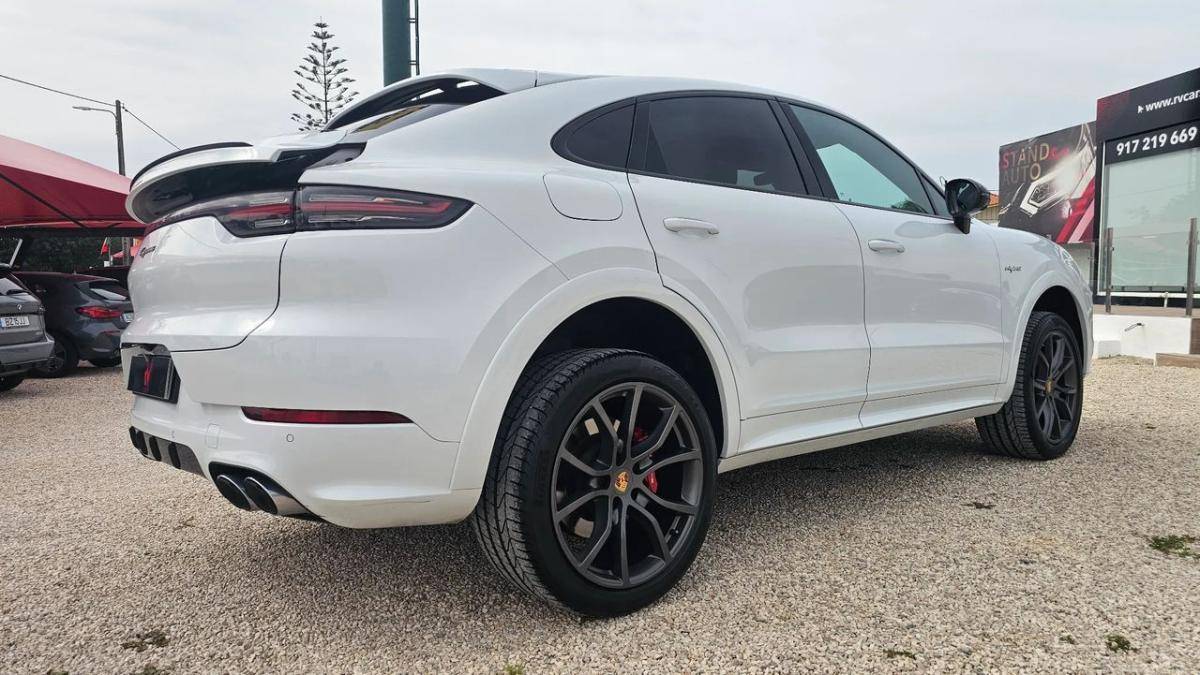 porsche-cayenne-2022-hibrido-a-gasolina-2995cc