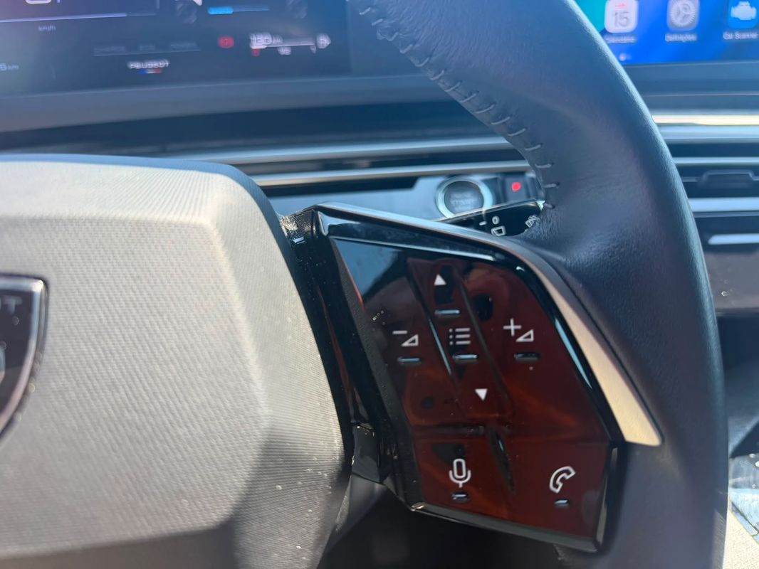 peugeot-5008-2025-gasolina-1199cc