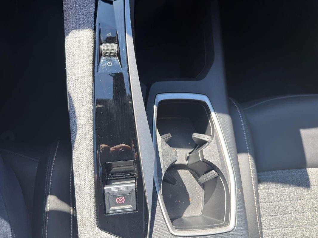peugeot-3008-2025-gasolina-1199cc