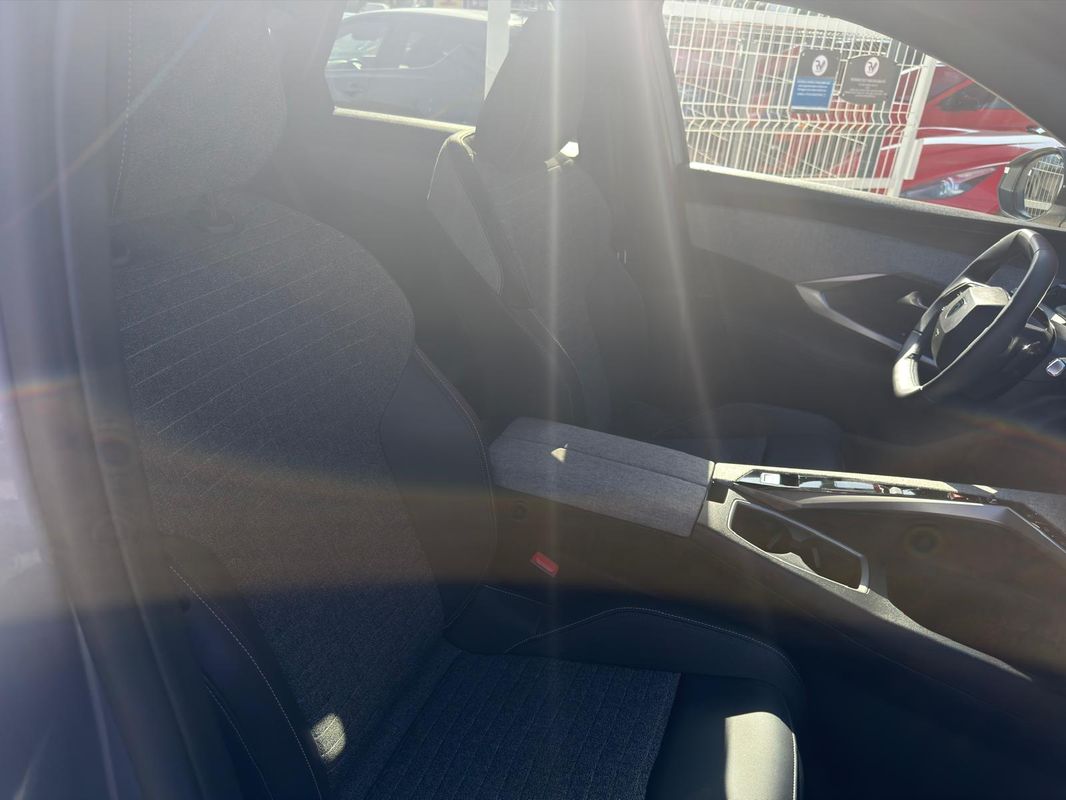 peugeot-3008-2025-gasolina-1199cc