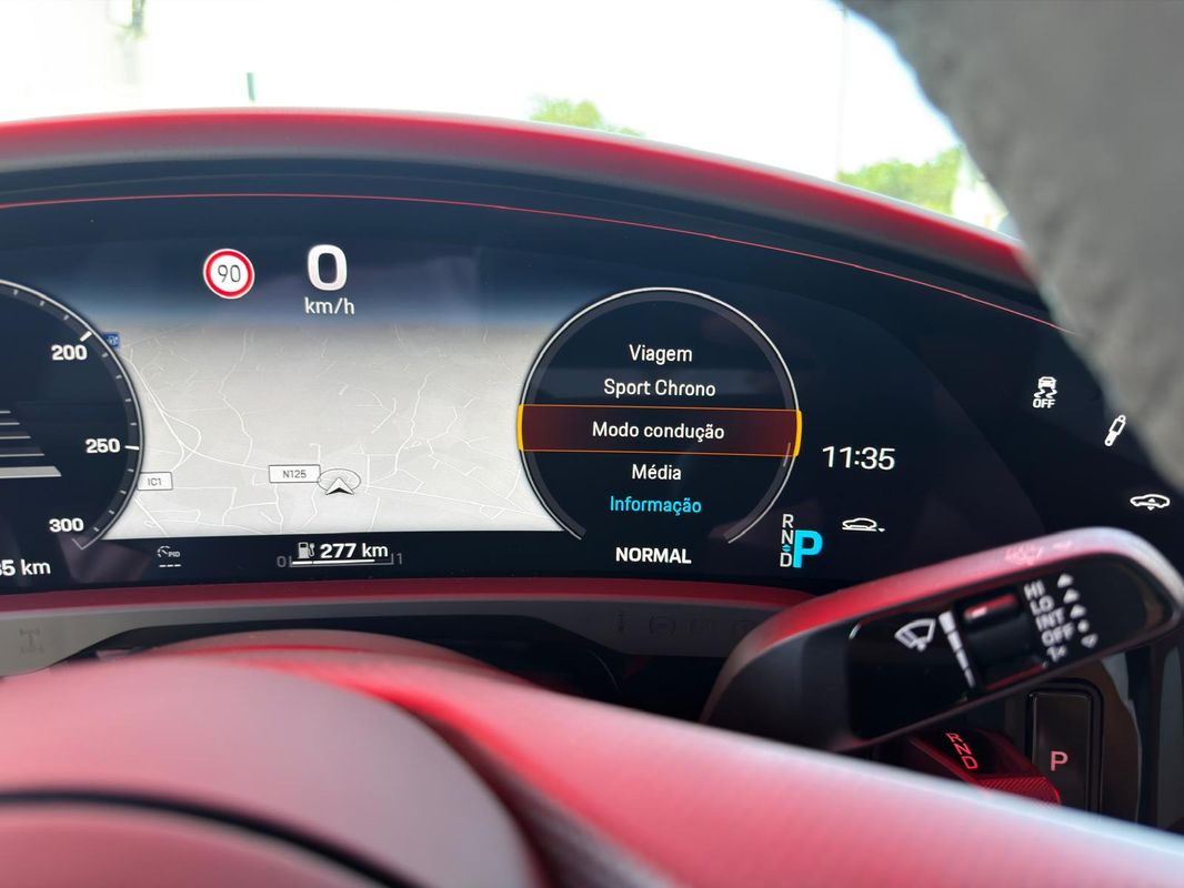 porsche-taycan-2022-eletrico-0cc