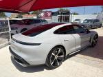 porsche-taycan-2022-eletrico-0cc