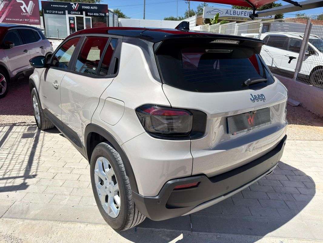 jeep-avenger-2025-gasolina-1199cc