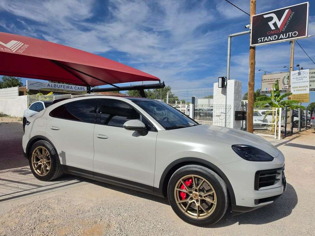 porsche-cayenne-2025-hibrido-a-gasolina-2995cc