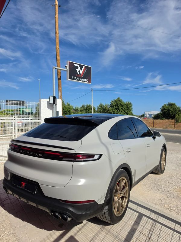 porsche-cayenne-2025-hibrido-a-gasolina-2995cc