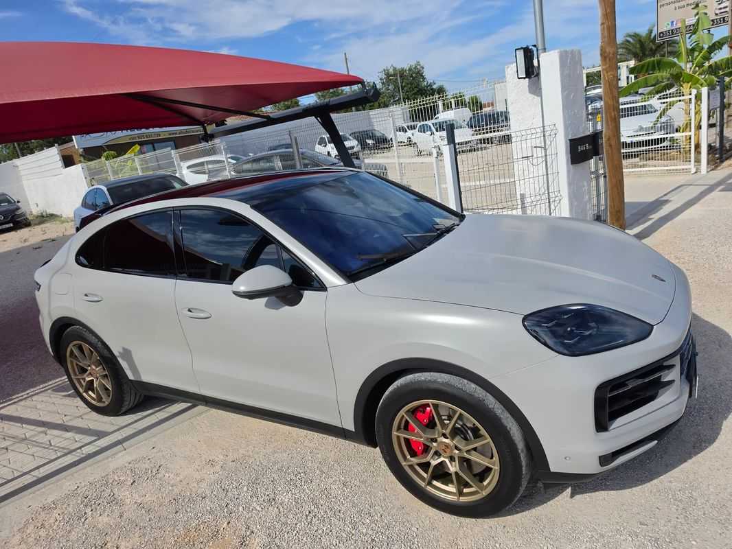 porsche-cayenne-2025-hibrido-a-gasolina-2995cc