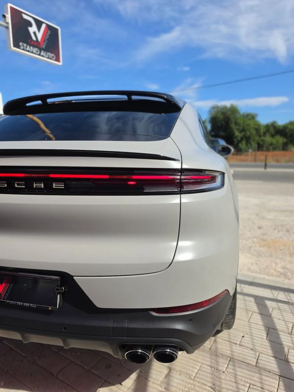 porsche-cayenne-2025-hibrido-a-gasolina-2995cc