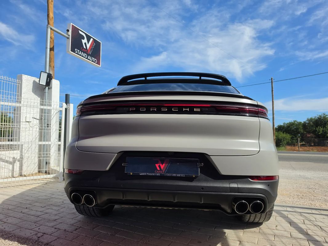porsche-cayenne-2025-hibrido-a-gasolina-2995cc